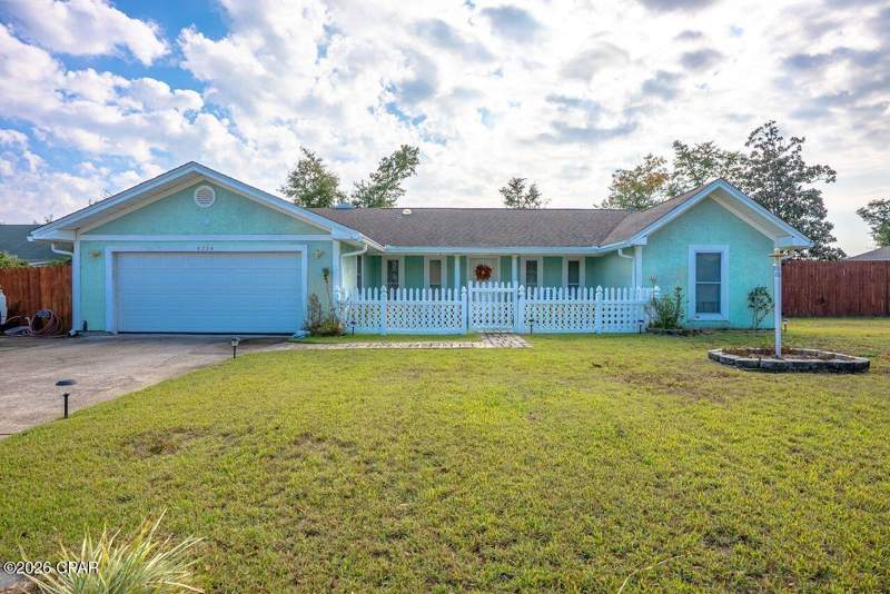 4 bedroom SingleFamilyResidence at 6224 Seminole Drive, Imperial Oaks U-3, Panama City — photo 2