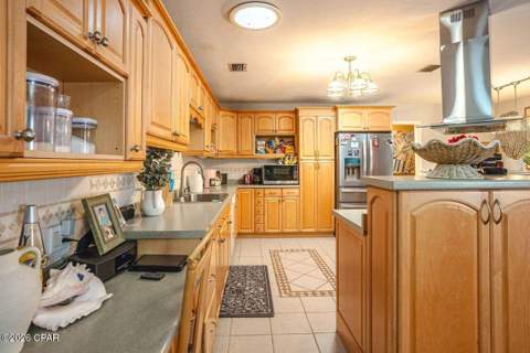 6224 Seminole Drive, Panama City FL - photo 9 of 37