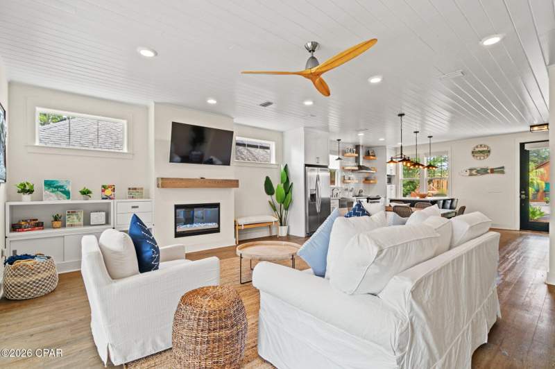 4 bedroom SingleFamilyResidence at 319 Pinetree Drive, Inlet Beach Heights, Panama City Beach — photo 2
