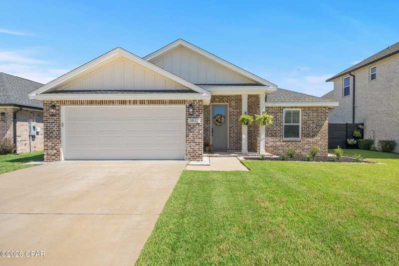 4 bedroom SingleFamilyResidence at 3822 Heartwood Street, College Station, Panama City — photo 1