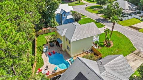 805 Lyndell Way, Panama City Beach FL - photo 23 of 59