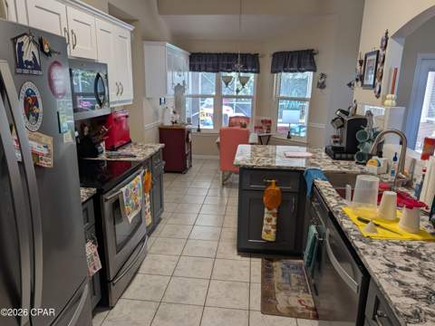 3242 Country Club Drive, Lynn Haven FL - photo 13 of 29