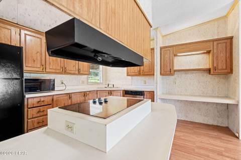 586 Hickory Bluff Drive, Southport FL - photo 6 of 31