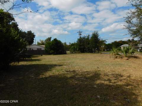 22421 Lakeview Lane, Panama City Beach FL - photo 9 of 88