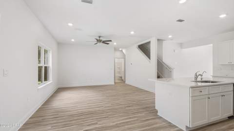 557 Hancock Way, Panama City Beach FL - photo 10 of 48