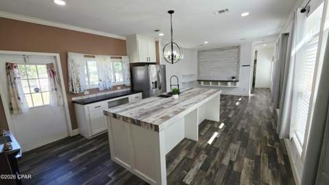 11925 Camellia Street, Fountain FL - photo 7 of 39