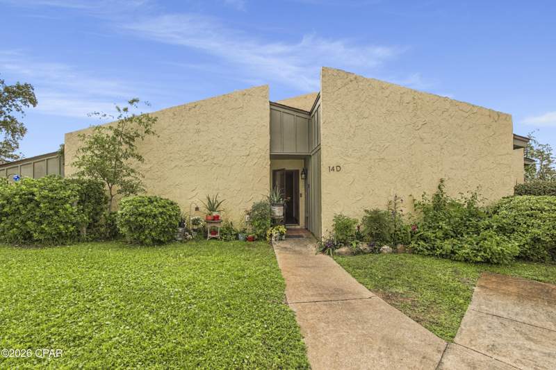 3 bedroom Duplex at 1025 W 19th Street 14D, Delwood Estates Ph 1, Panama City — photo 3