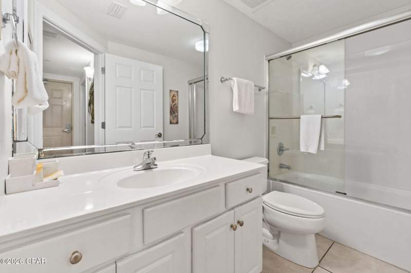 2 bedroom Condominium at 14825 Front Beach Road 1904, Sunrise Beach, Panama City — photo 4