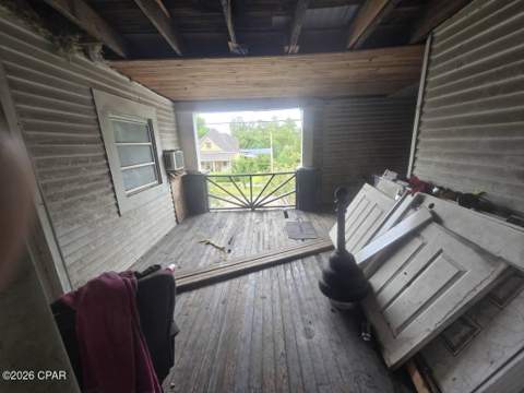 302 E Nebraska Avenue, Bonifay FL - photo 11 of 25