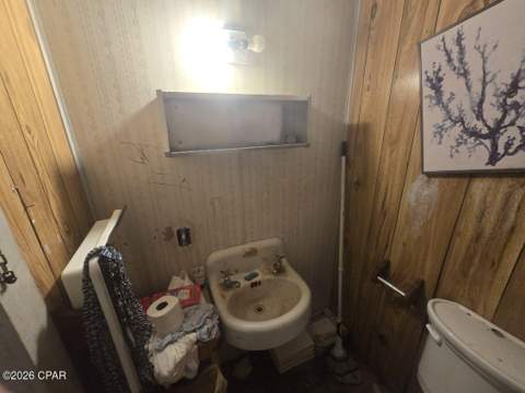 302 E Nebraska Avenue, Bonifay FL - photo 8 of 25