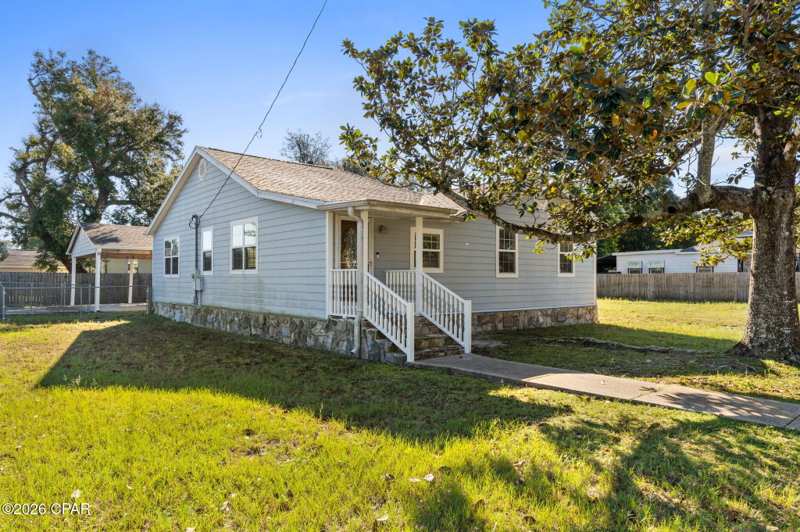 3 bedroom SingleFamilyResidence at 1620 Deer Avenue, Lakeside, Panama City — photo 1