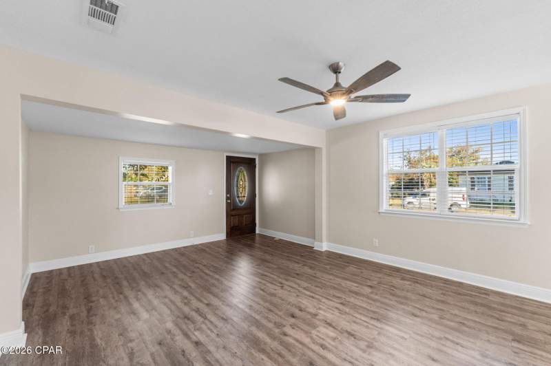 3 bedroom SingleFamilyResidence at 1620 Deer Avenue, Lakeside, Panama City — photo 4