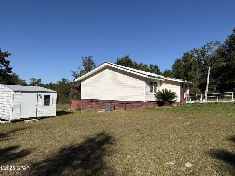 2 bedroom SingleFamilyResidence at 995 Highlands Circle, Compass Lake Hills Unit 6, Alford — photo 3