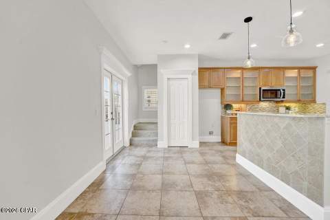 102 Sunset Circle, Panama City Beach FL - photo 13 of 52