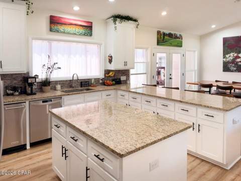 5863 Catalina Lane, Greenwood FL - photo 7 of 63