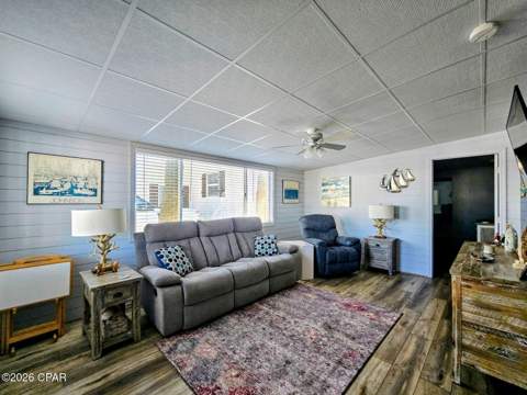 655 Seal Drive, Panama City Beach FL - photo 7 of 31