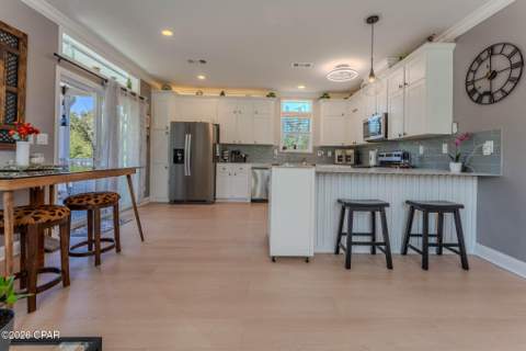 1305 Sandusky Circle, Alford FL - photo 15 of 22