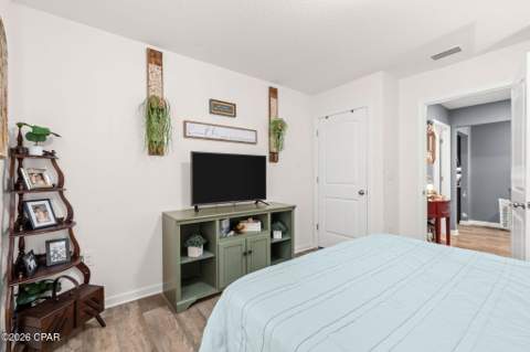 157 Merrion Road, Southport FL - photo 13 of 44