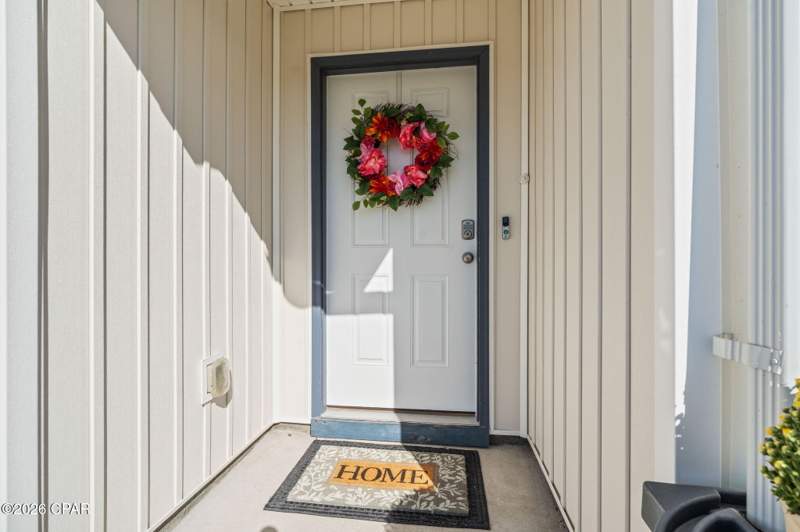 4 bedroom SingleFamilyResidence at 157 Merrion Road, Fanning Bayou, Southport — photo 2