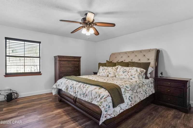 4 bedroom SingleFamilyResidence at 901 Laurel Oak Lane, North Lagoon Oaks 5th, Panama City — photo 4