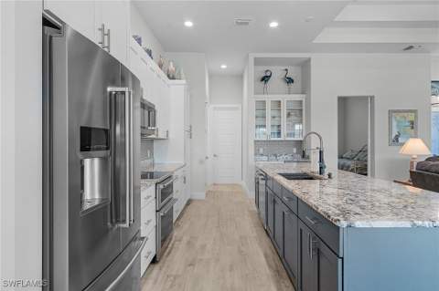 3708 NW 14th Ter, Cape Coral FL - photo 11 of 32