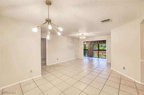8061 S Woods Cir 4, Fort Myers FL - photo 13 of 38