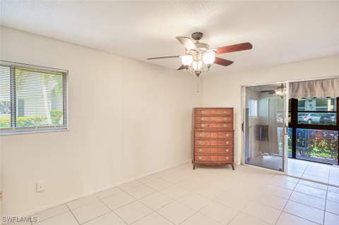 8061 S Woods Cir 4, Fort Myers FL - photo 18 of 38