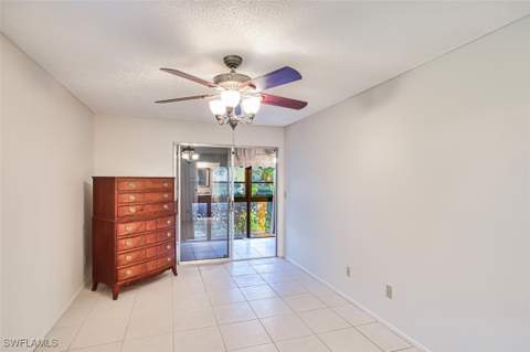 8061 S Woods Cir 4, Fort Myers FL - photo 19 of 38