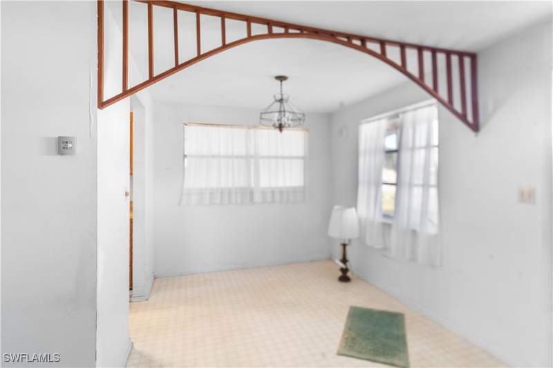 3 bedroom SingleFamilyResidence at 4820 Barcelona Cir, Naples South, Naples — photo 5