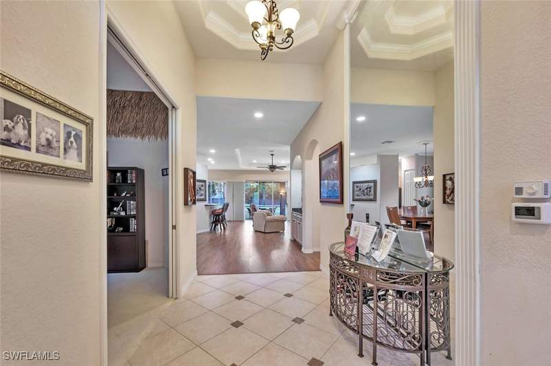 2 bedroom SingleFamilyResidence at 317 Harvard Ln, Oxford Village, Naples — photo 3