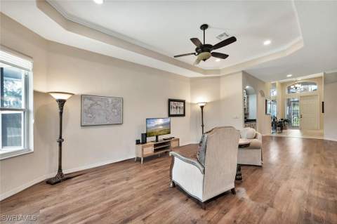 317 Harvard Ln, Naples FL - photo 8 of 50