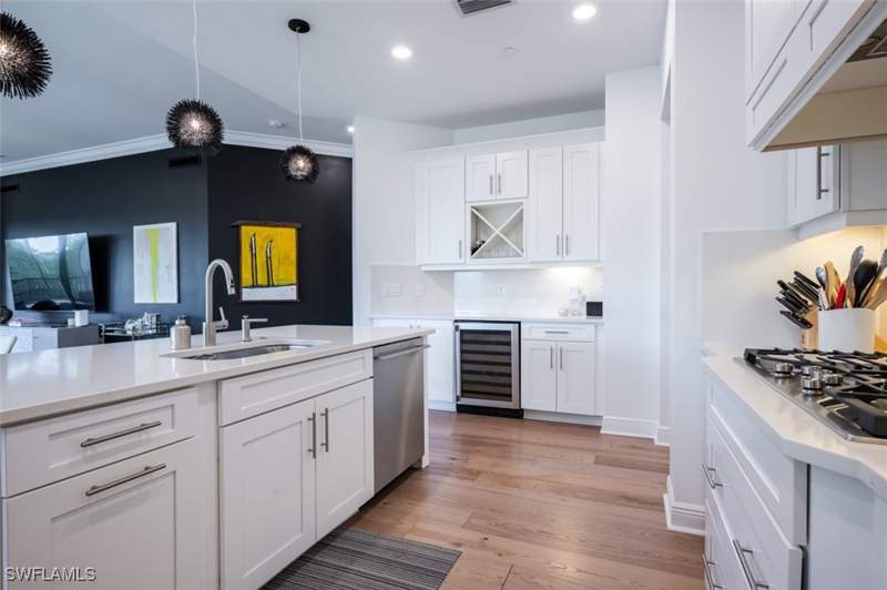 3 bedroom Condominium at 16360 Viansa Way 8-201, Viansa, Naples — photo 5