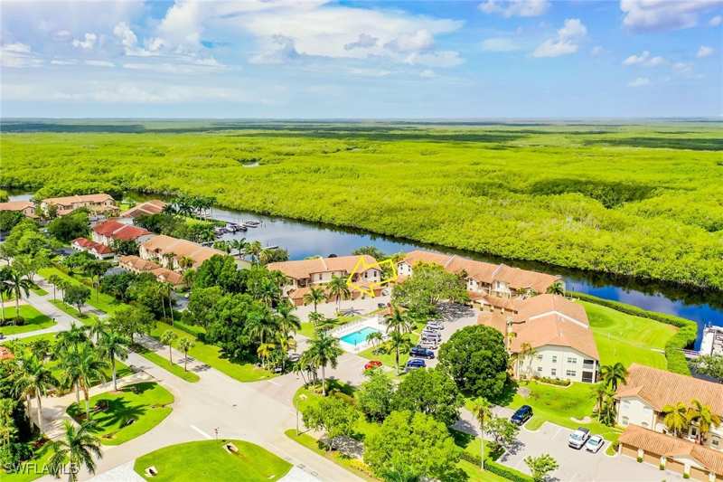 2 bedroom Condominium at 194 Newport Dr 903, Sunset Cay Villas, Naples — photo 1