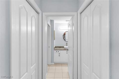 194 Newport Dr 903, Naples FL - photo 16 of 38