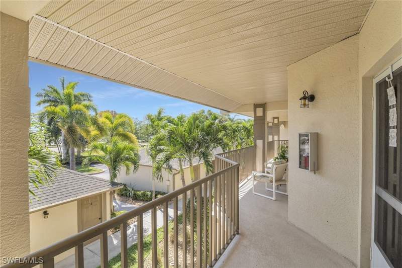 2 bedroom Condominium at 338 Newport Dr 1807, Sunset Cay Lakes, Naples — photo 5