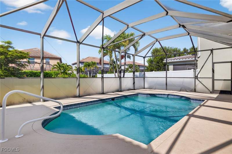 4 bedroom SingleFamilyResidence at 2858 Via Campania St, Promenade West, Fort Myers — photo 3