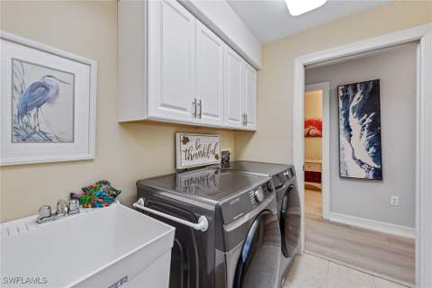 1263 Rialto Way 102, Naples FL - photo 20 of 34