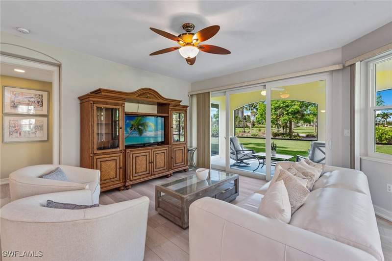 3 bedroom Condominium at 1263 Rialto Way 102, Rialto, Naples — photo 4