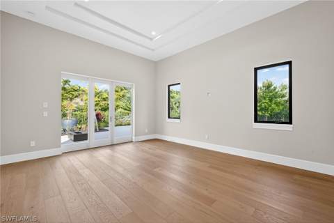 2055 Cambridge Park Dr, Naples FL - photo 15 of 40