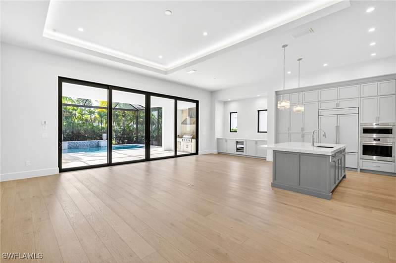 3 bedroom SingleFamilyResidence at 2032 Cambridge Park Dr, Cambridge Park At Orange Blossom, Naples — photo 3