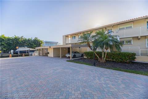 320 14th Ave S 320E, Naples FL - photo 23 of 23