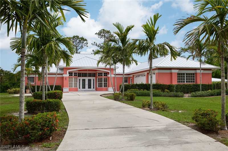 4 bedroom SingleFamilyResidence at 3667 Liberty Sq, Heritage Farms, Fort Myers — photo 1
