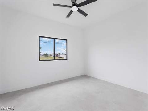 305 Diplomat Pkwy E, Cape Coral FL - photo 12 of 29