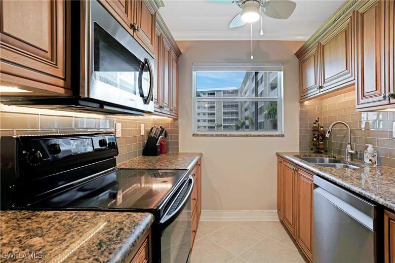 2 bedroom Condominium at 25740 Hickory Blvd 240 D, Bonita Beach Club, Bonita Springs — photo 4