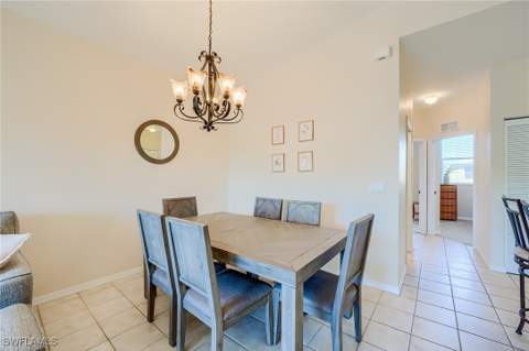 4241 Bellasol Cir 1922, Fort Myers FL - photo 18 of 29