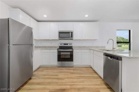 825 Gen D Macarthur Ave, Labelle FL - photo 9 of 18