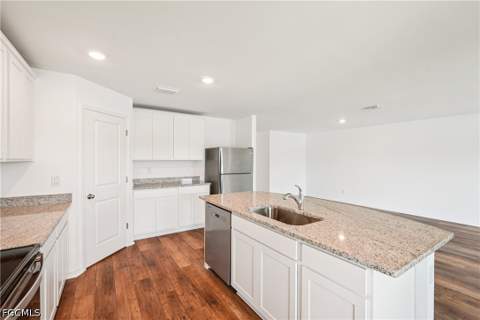 861 Gen D Macarthur Ave, Labelle FL - photo 11 of 45
