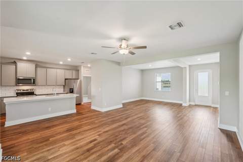 939 Admiral Bull Halsey Ave, Labelle FL - photo 13 of 50