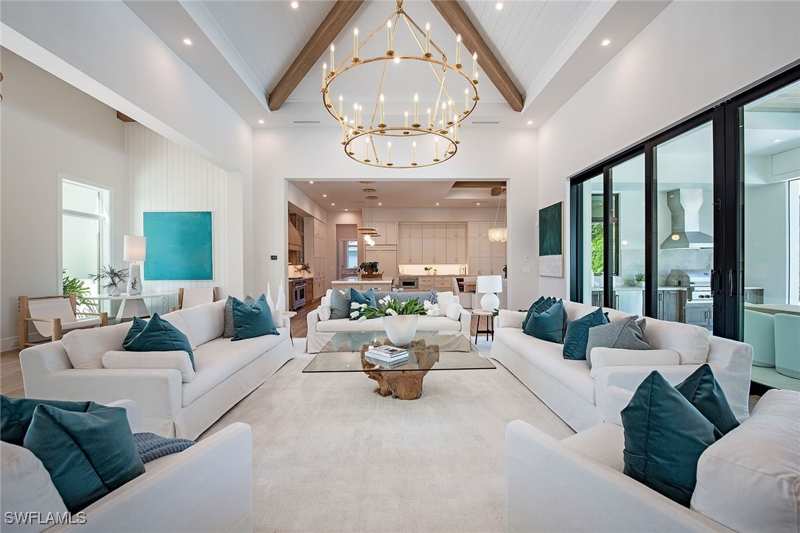 5 bedroom SingleFamilyResidence at 777 Binnacle Dr, Moorings, Naples — photo 1