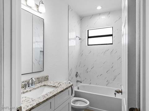 902 Williams Ave, Lehigh Acres FL - photo 22 of 35